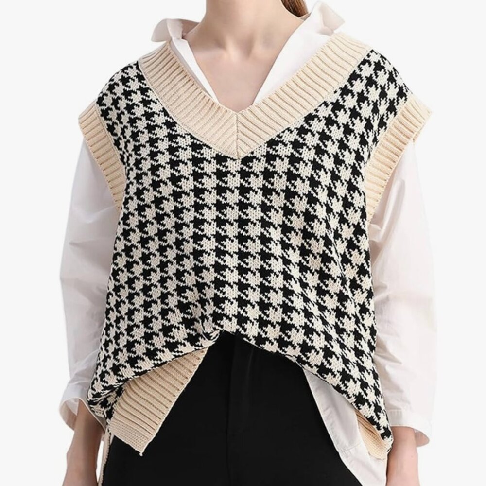 Black and Cream Oversized Houndstooth Knitted Sweater Vest